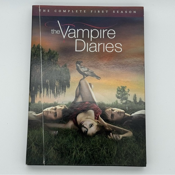 Other - The Vampire Diaries Complete First Season DVD
